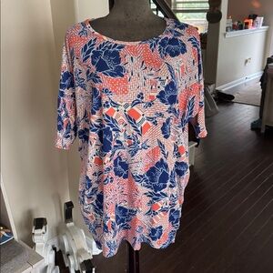 LuLaRoe Irma Top